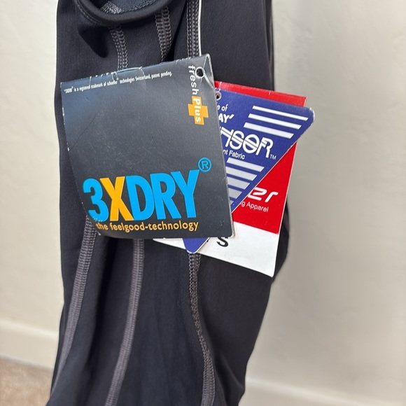 Bellwether Strada Bib Cycling Shorts - Picture 4 of 11